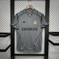 Retro Real Madrid Third Jersey 05/06 Football Kit